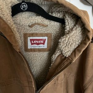 levi’s sherpa lined jacket